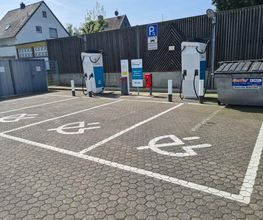 Shell Recharge Charging Station Bild 3