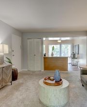 Oaks at Oxon Hill Apartments image 12