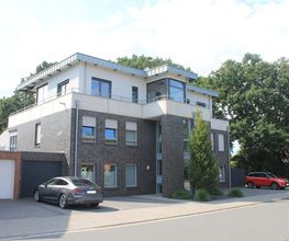 Mehrparteienhaus_1.jpg