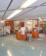 Volksbank Raiffeisenbank Oberbayern Südost eG - Filiale Freilassing Bild 2