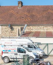 Lyaouanc Père et Fils image 10