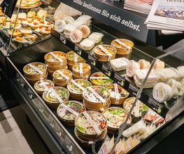 Junge Die Bäckerei. Bild 9