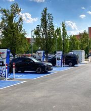 TotalEnergies Charging Station Bild 1