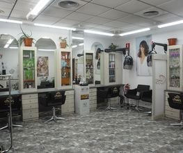 chaes-salon.jpg