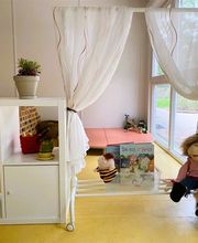 FRÖBEL-Kindergarten Dobbheide, Bremen. Innenansicht im Interimsbau, © 2023 FRÖBEL e.V. Alle Rechte vorbehalten