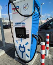 TotalEnergies Charging Station Bild 2