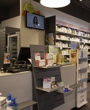 comptoir-de-sortie-pharmacie-amavita-tronchet.