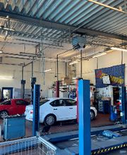 Premio Reifen + Autoservice Blessing Automobile GmbH Bild 1