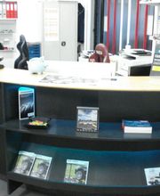 WARM UP Centre automobiles Emery P. Bild 1