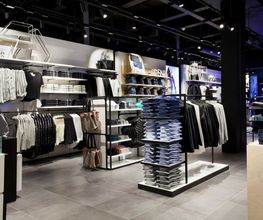Calvin Klein Outlet Bild 3