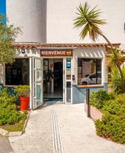 B&B HOTEL Hyères image 12