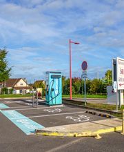 EVzen Station de recharge Genelard Bi1