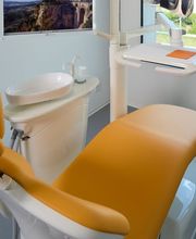 Zahnarztpraxis Pure Biodental Basel Bild 1