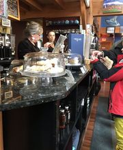 Liquid Art Restaurant image 3