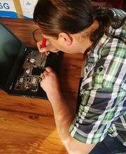 Höllen PC Computerhilfe Bild 3