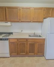 Country Manor Apartments image 7