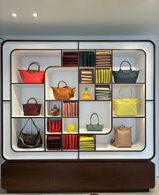 Longchamp image 11