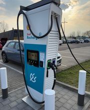 Shell Recharge Charging Station Bild 1