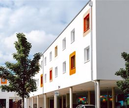 Facade without logo