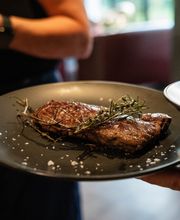 Close Selection-11.jpg