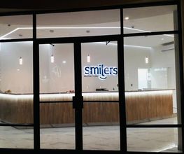 Smilers dental Clinic Sucursal gran vía imagen 1