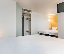 B&B HOTEL Châtellerault image 4