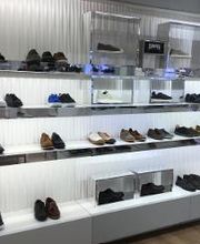 Camper El Corte Ingles Puerto Banus Marbella imagen 5