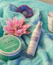 A Fleur De Peau image 19