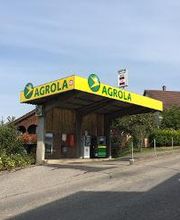 AGROLA Tankstelle in Egliswil - überdacht mit einer Tanksäule und einem Zahlterminal