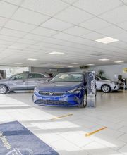 Garage Des Ombrages image 13