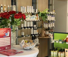 Rosen-Apotheke Bild 1