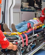 Le Pontet Ambulances image 9