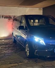 AutoHispalis - Alquiler de minivan con conductor en Sevilla imagen 2