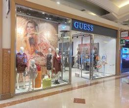 GUESS immagine 3