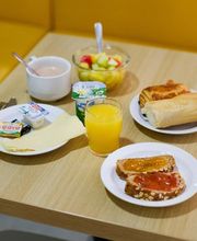 B&B HOTEL Villeneuve-Loubet Village image 4