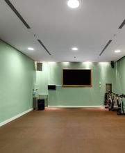 Kursraum im Holmes Place Fitness Lübeck