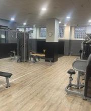 Gimnasio VivaGym Conde de Casal imagen 4