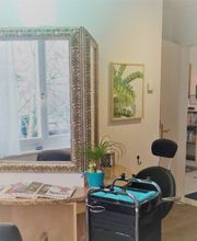 BABA'S HAAR-OASE Bild 3