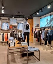 The North Face Paris - Beaugrenelle image 5