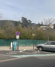 EVzen station de recharge Alunni Contes