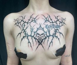 Raketenwacholder Tattoo und Piercing Bild 5