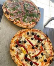 La Prima Pizzeria Sagl Bild 1