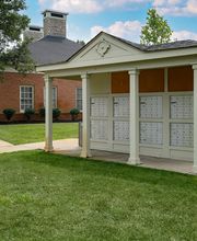 Alexander Court image 20