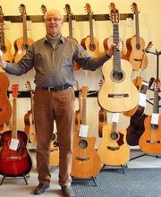 Rössler Gitarren Bild 11