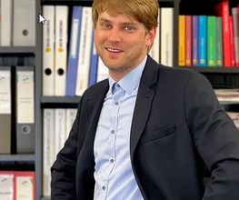 Till Hohendorf
Rechtsanwalt im Angestelltenverhältnis