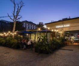 People's Place immagine 2