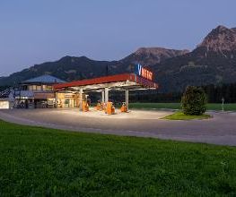 Tankstelle V-Markt Bild 1
