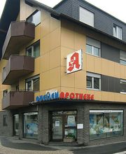 Aussenansicht der Quellen-Apotheke