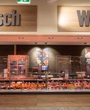Frischetheke
In unserem E-Center umspielen wir Ihre Nase mit den markanten Düften leckerer Wurst-, Fleisch-, Käse- sowie Fischspezialitäten. Genießen Sie bestes Bio-Fleisch oder lassen Sie sich mit Fischleckereien von der Nordsee begeistern.