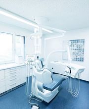 Dr. med. dent. Schröen Ola Bild 12